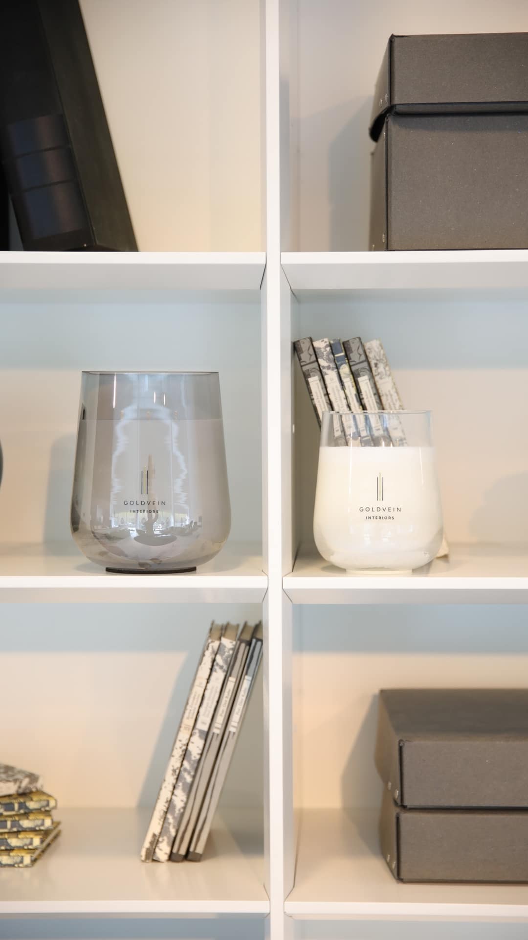 The Classics Candle · White-Clear · Size Grand No.1